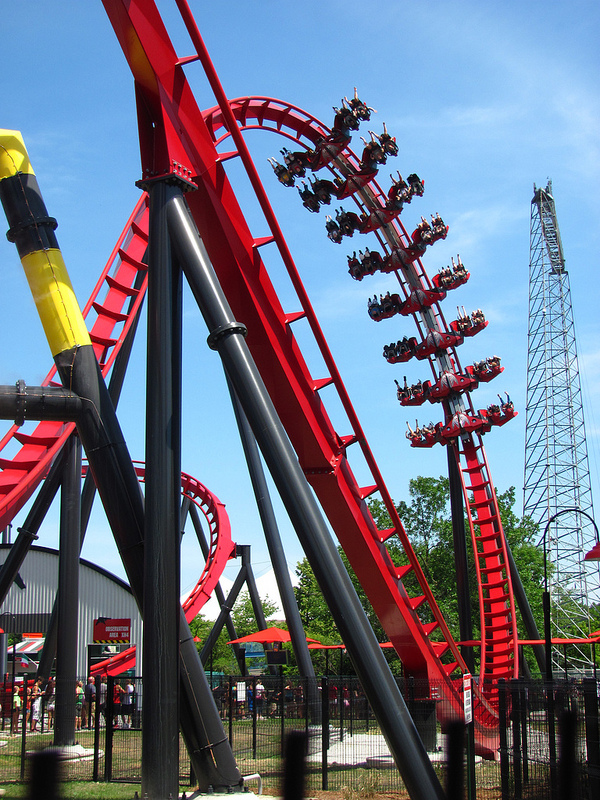 5 Reasons to Get a Six Flags Great America GOLD Season Pass